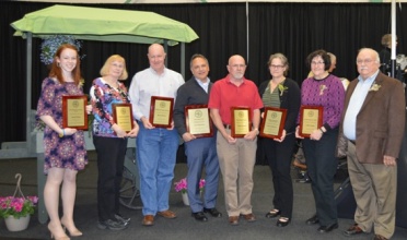 2016 Volunteer Award Winners GROUP