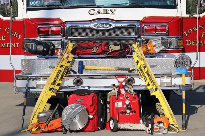 Rescue company tools of front bumper