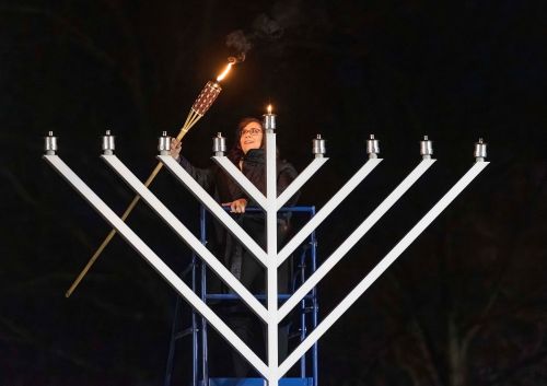 Councilmember Bush Lighting Menorah 2023