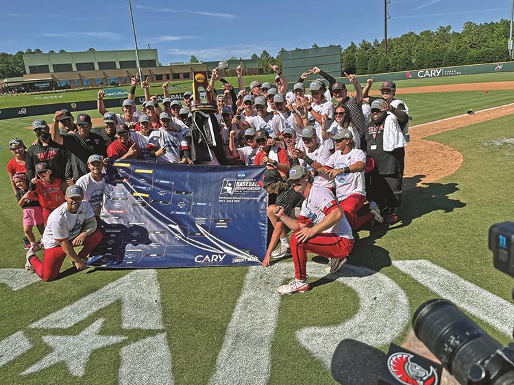 NCAA division 2 baseball national championship group photo